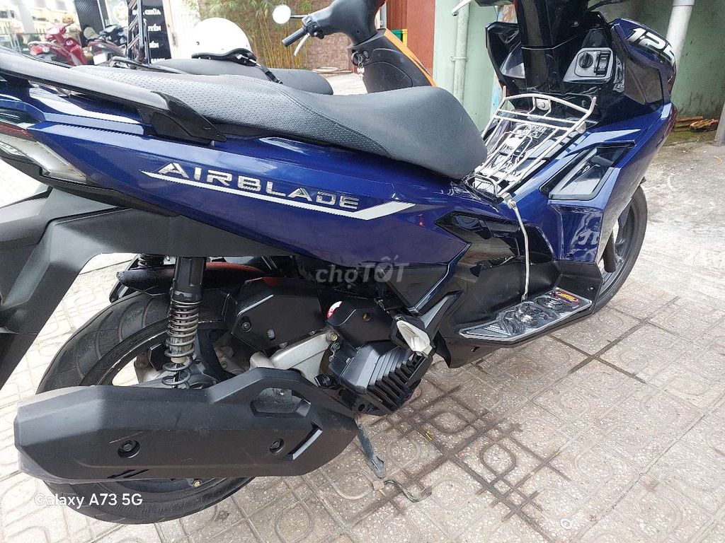 Honda Air Blade 125 2022 Xanh 24000 km. Mua bán Xe máy tại Thành phố Đà Lạt Lâm Đồng được đăng bởi tran hoa nam hình 5