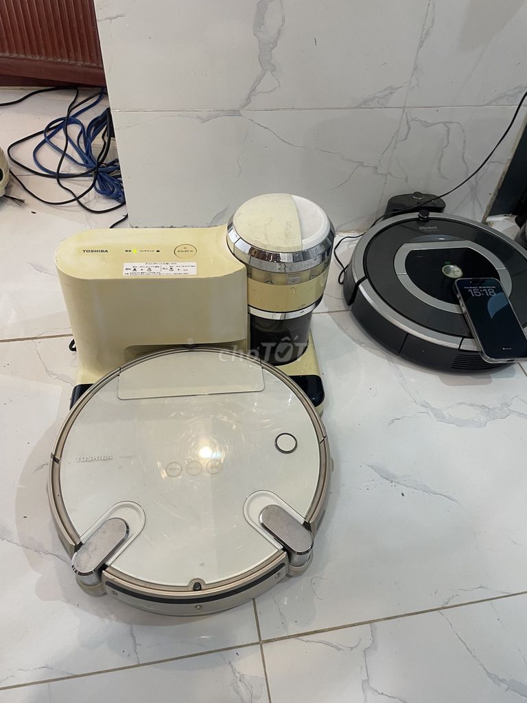 Robot hút bụi Toshiba Tự đổ rác. Mua bán Thiết bị vệ sinh, nhà tắm tại Quận Bình Thuỷ Cần Thơ được đăng bởi Trần minh Đức trí hình 1
