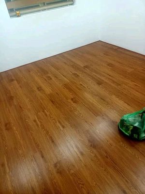 Sàn nhựa giả gỗ. Mua bán Nội thất, đồ gia dụng khác tại Quận Hoàn Kiếm Hà Nội được đăng bởi Sàn Ngọc Thắng
