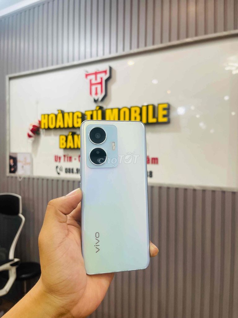Vivo Y55 128GB Trắng. Mua bán Điện thoại tại Quận Liên Chiểu Đà Nẵng được đăng bởi Hoàng Tú Mobile hình 1