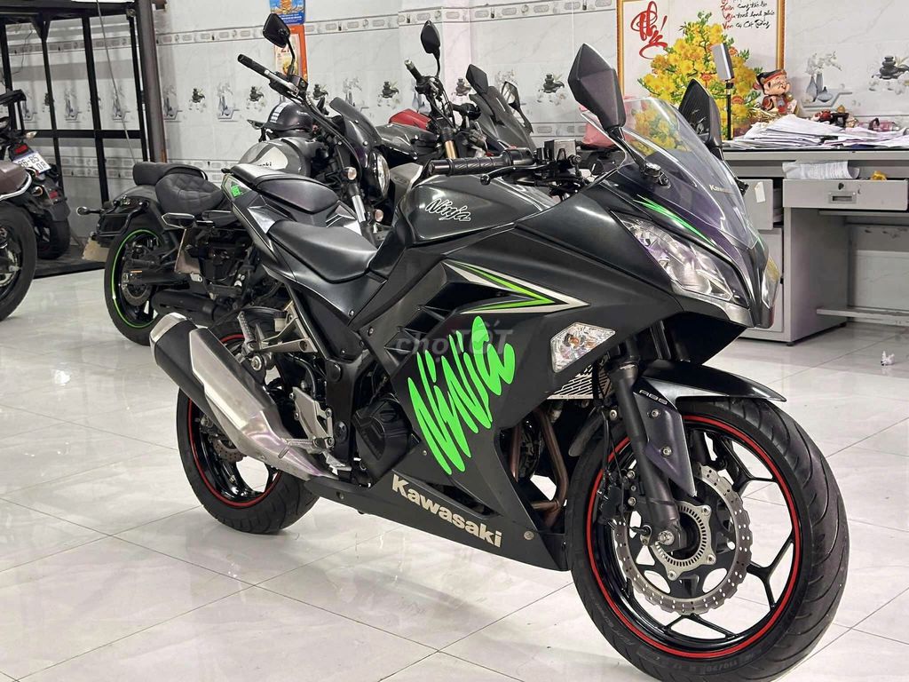 🏷️Kawasaki Ninja 300🏷️ Biển 62 2018 Chính Chủ 20km. Mua bán Xe máy tại Quận 5 Tp Hồ Chí Minh được đăng bởi Xe Máy Vinh hình 3