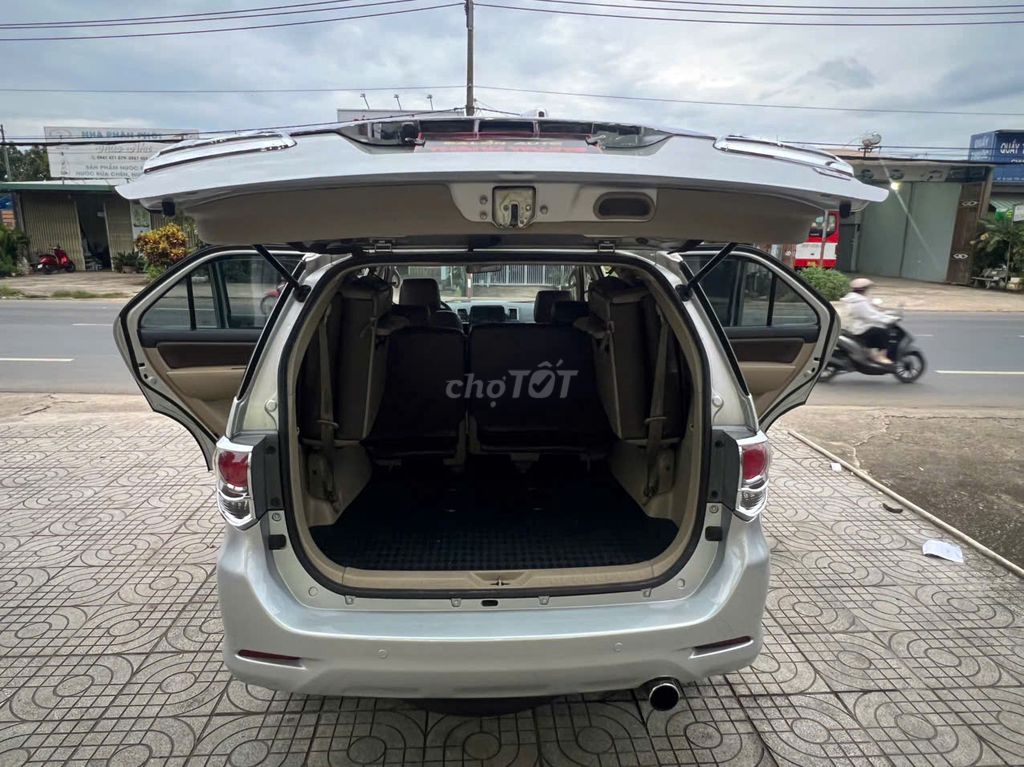 Toyota Fortuner 2016 máy dầu số sàn cực chất. Mua bán Ô tô tại Huyện Tân Phú Đồng Nai được đăng bởi Salon AUTO THÀNH TRUNG Đồng Nai hình 8