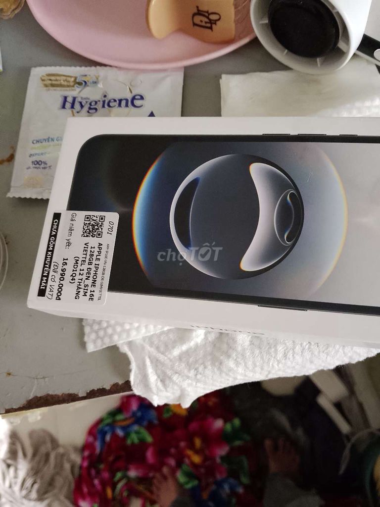 Bán iphone 16E. Màu đen 128g chưa sạc lần nào. Mua bán Điện thoại tại Quận Bình Tân Tp Hồ Chí Minh được đăng bởi MHuy  hình 1