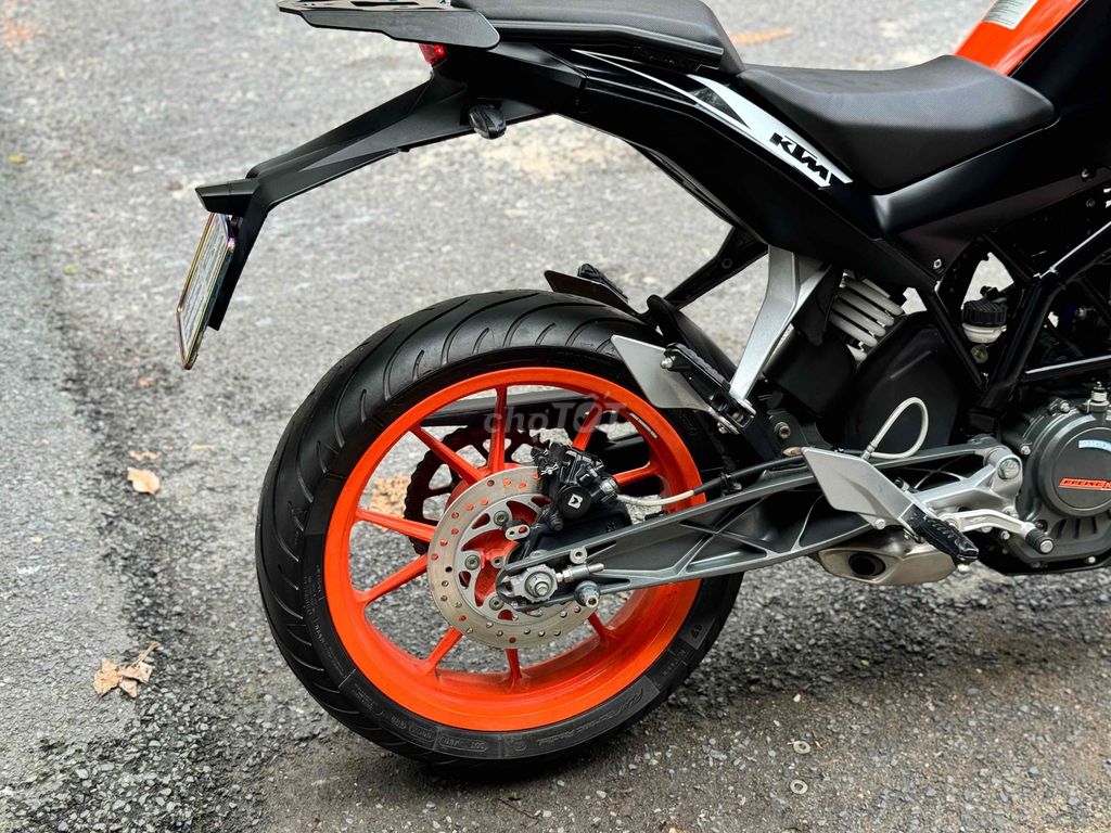 Bán Duke 200 2021 chính chủ cọp keng. Mua bán Xe máy tại Quận 12 Tp Hồ Chí Minh được đăng bởi Thiên Tài hình 6