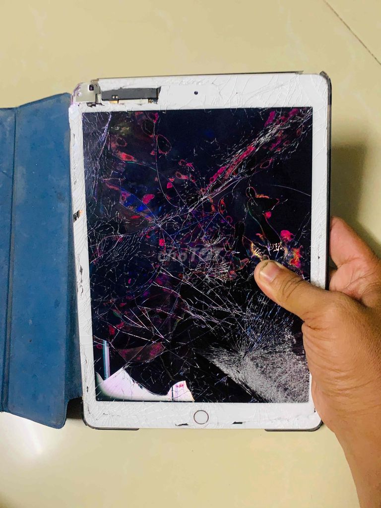 IPAD AIR 2 Bản xài sim 4g wifi 64G. Mua bán Máy tính bảng tại Quận Ninh Kiều Cần Thơ được đăng bởi đồ điện tử cũ đồng thuận pinetword hình 4