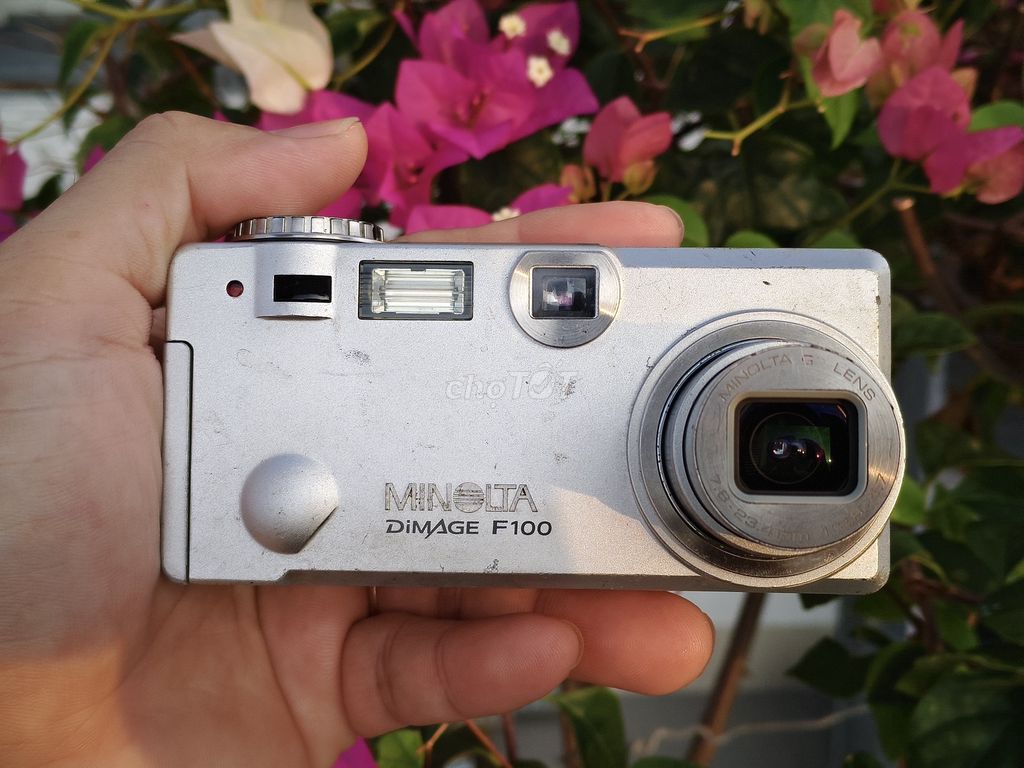 Máy ảnh Minolta DiMAGE F100. Mua bán Máy ảnh, Máy quay tại Quận Bình Thuỷ Cần Thơ được đăng bởi Săn hàng điện tử Nhật hình 1