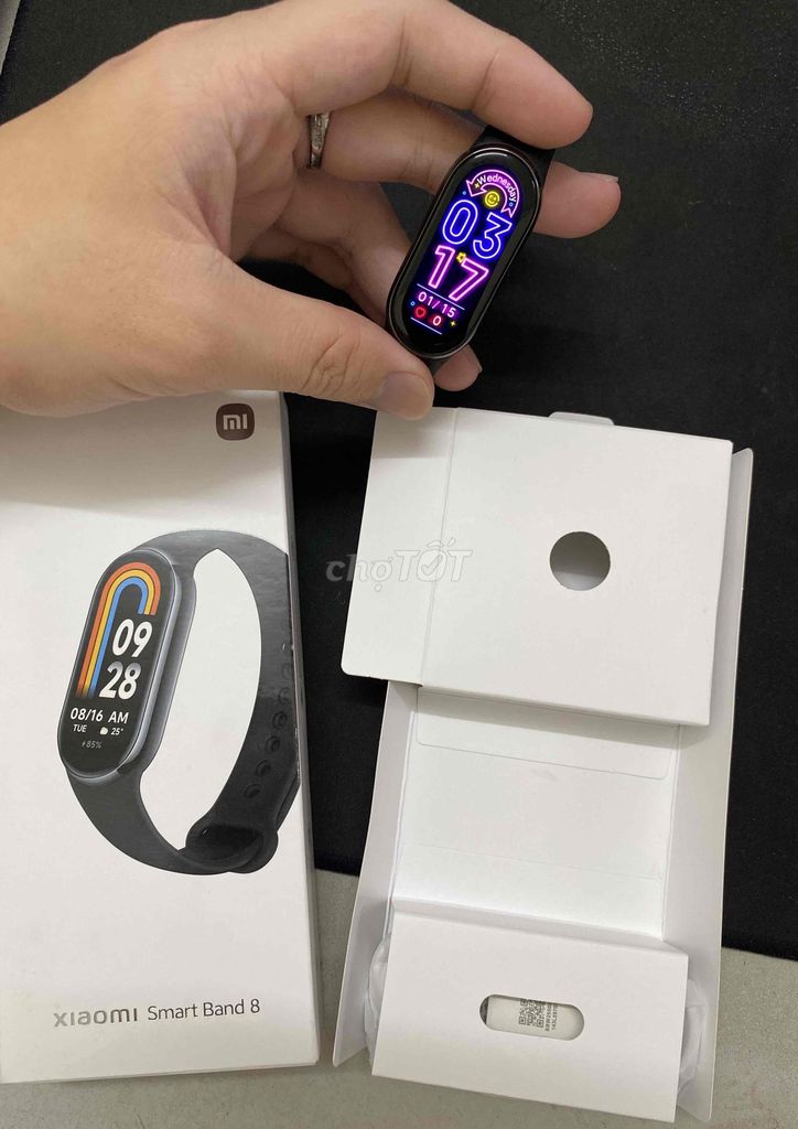 Đồng hồ vòng tay Xiaomi Mi Band 8 bản quốc tế