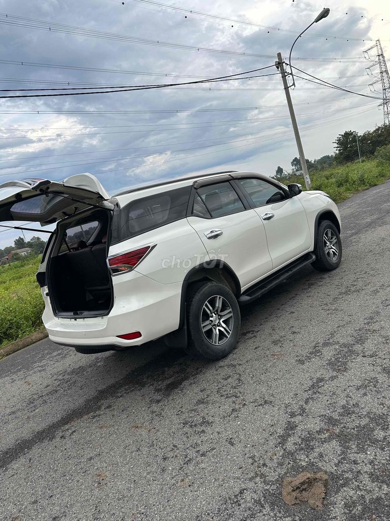 Toyota Fortuner 2019 2.4G 4x2 MT - 145000 km. Mua bán Ô tô tại Thị xã Tân Uyên Bình Dương được đăng bởi Ngô nhat tien hình 3
