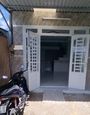 Nhà ngộp bán 780tr Gấp tại Hóc Môn, Dt:110m2 có SHR . Gấp lắm rồi !. Mua bán nhà ở tại Huyện Hóc Môn Tp Hồ Chí Minh được đăng bởi phan văn nam