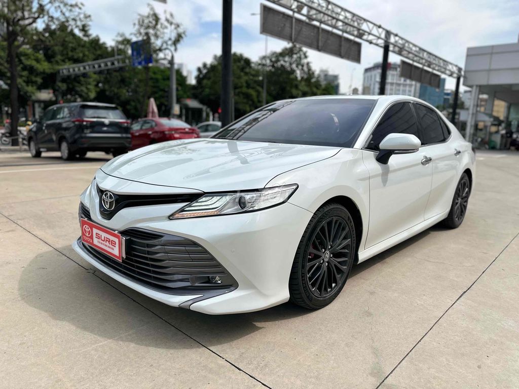 Toyota Camry 2019 2.5Q -xe Hãng BH 1 năm đẹp. Mua bán Ô tô tại Quận Bình Thạnh Tp Hồ Chí Minh được đăng bởi phuongneo hình 2