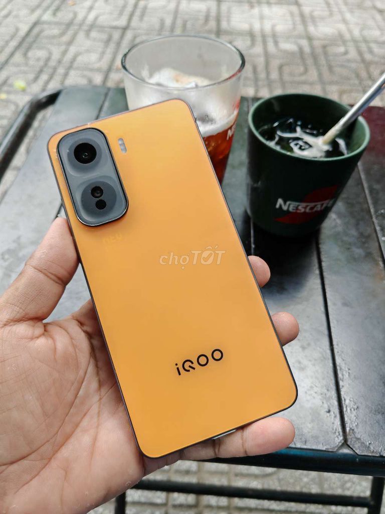 Vivo iQOO Neo 11 snapdragon 8 Elite keng. Mua bán Điện thoại tại Huyện Gò Dầu Tây Ninh được đăng bởi HDT hình 1