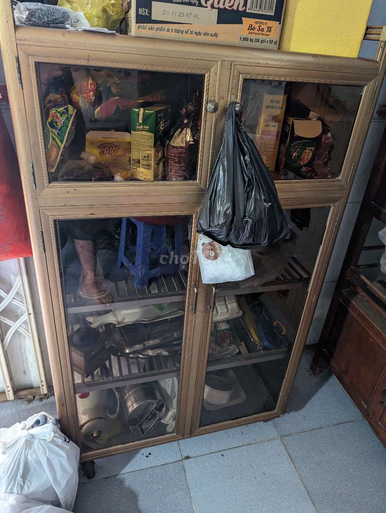Tủ nhôm màu Nâu. Mua bán Tủ, kệ gia đình tại Thành phố Sa Đéc Đồng Tháp được đăng bởi Lee hình 1