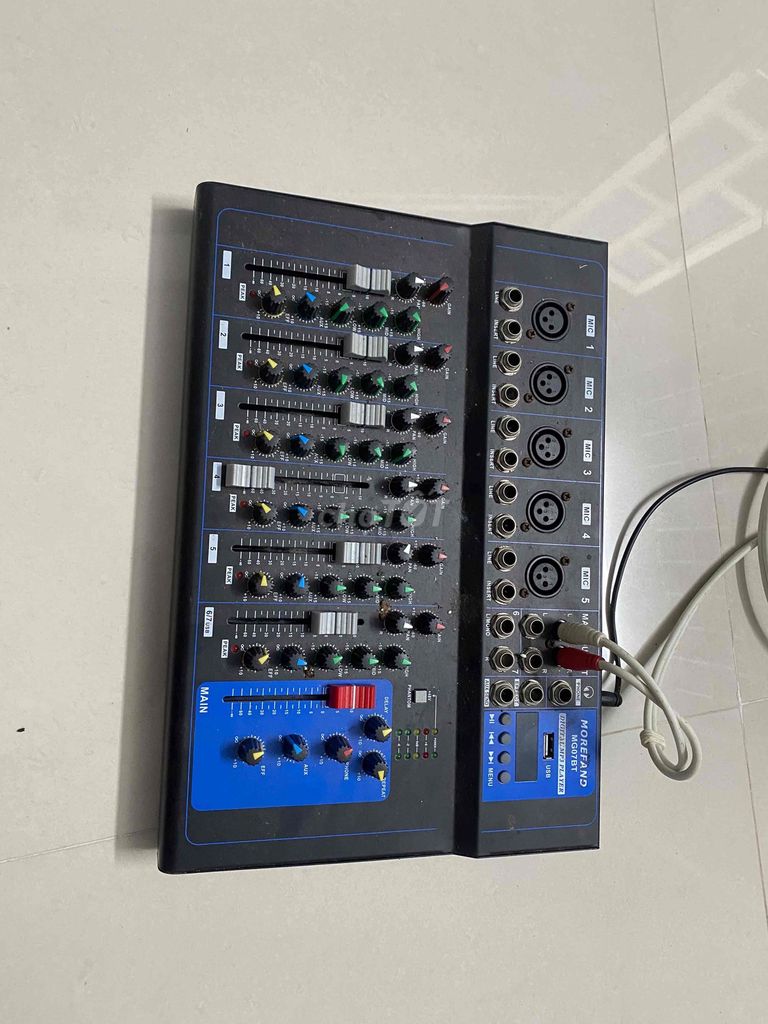 Mixer âm thanh MOREFAND 99% mới. Mua bán Tivi, Âm thanh tại Huyện Càng Long Trà Vinh được đăng bởi Thân Trọng Tín hình 1