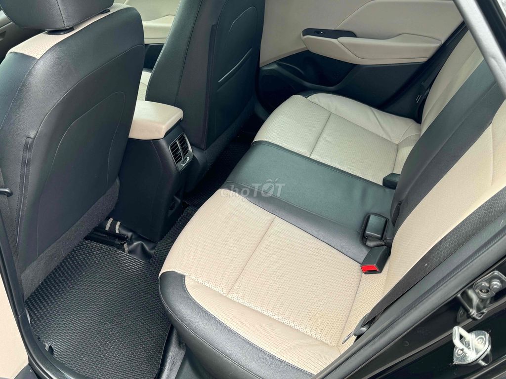 Hyundai Accent 2019 1.4 AT bản đặc biệt - 67000 km. Mua bán Ô tô tại Quận Thanh Xuân Hà Nội được đăng bởi Dương Xuân Trường hình 10