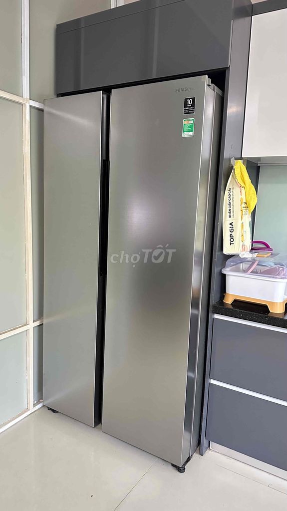 Tủ lạnh Samsung RS62R5001B9 Bạc 645L. Mua bán Tủ lạnh tại Quận Ngũ Hành Sơn Đà Nẵng được đăng bởi Huy Tran hình 1