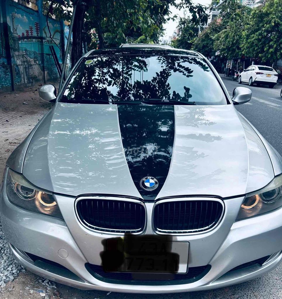 BMW 320i седан 2010 Автоматическая