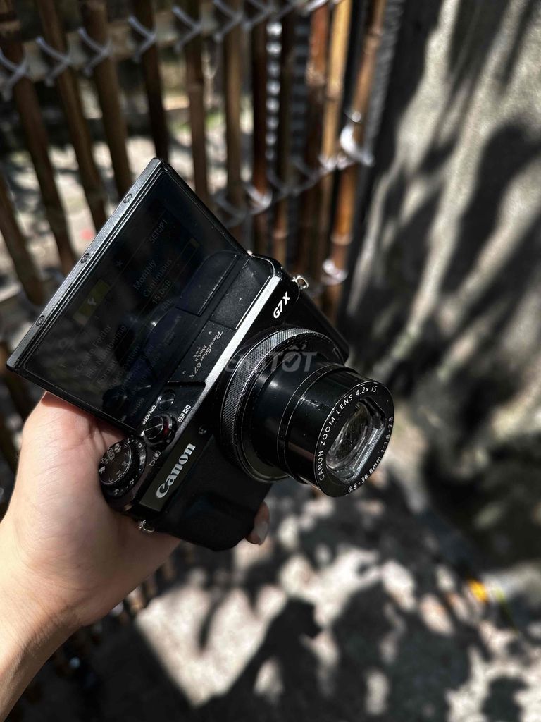 Máy ảnh Canon G7X Mark II Đen. Mua bán Máy ảnh, Máy quay tại Thành phố Hội An Quảng Nam được đăng bởi Chi Tran hình 1