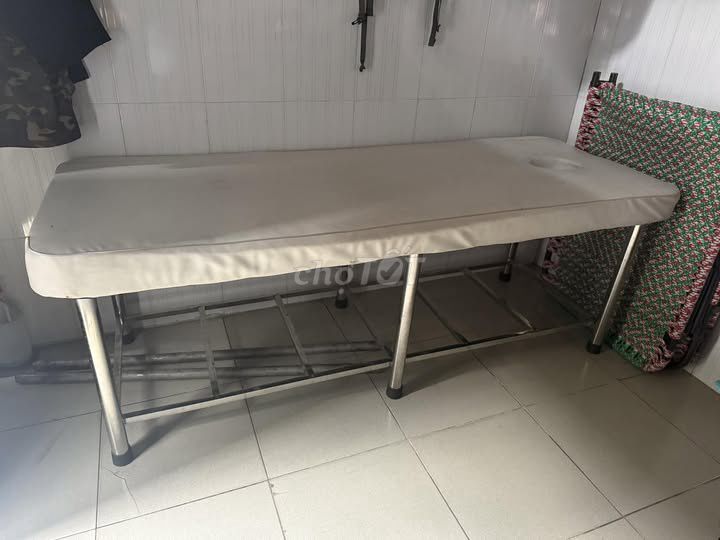 Giường massage Kim loại, Nệm Trắng. Mua bán Đồ chuyên dụng, Giống nuôi trồng tại Quận 5 Tp Hồ Chí Minh được đăng bởi Hội Đồ Điện Tử hình 1