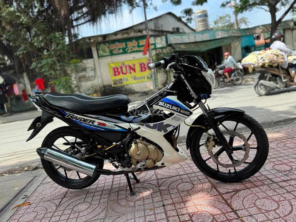 Suzuki Raider 2016 zin mộc chính chủ biển số 68. Mua bán Xe máy tại Huyện Bình Chánh Tp Hồ Chí Minh được đăng bởi Phong Vũ hình 3