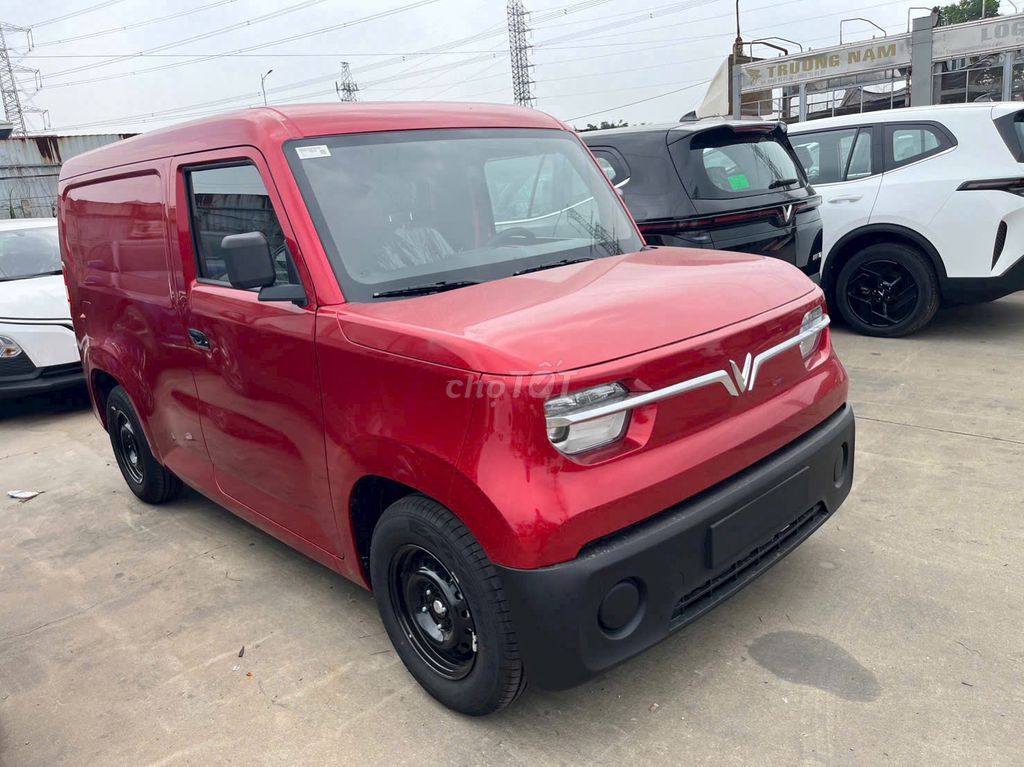 VinFast EC Van — экономичный электрофургон для бизнеса