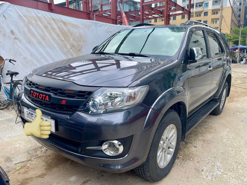 Toyota Fortuner 2012 Đẹp không đối thủ XUẤT SẮC. Mua bán Ô tô tại Quận Thanh Xuân Hà Nội được đăng bởi Vạn Phát  Auto hình 7