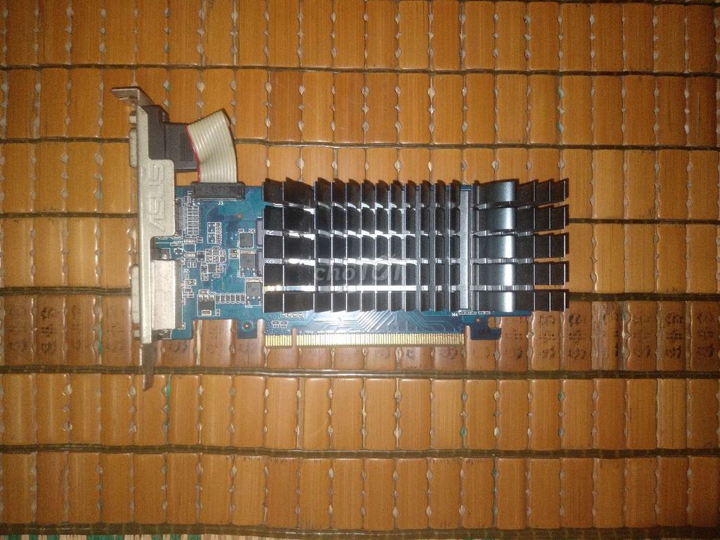 Card đồ họa ASUS GT 210 1GB GDDR3 Xanh. Mua bán Linh kiện (RAM, Card...) tại Thị xã Phú Mỹ Bà Rịa - Vũng Tàu được đăng bởi thinhphat1707 hình 1