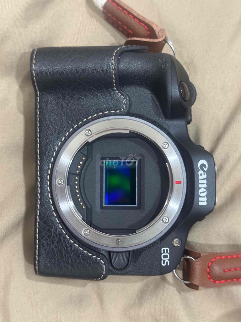 Máy ảnh Canon EOS R100 Đen Mới. Mua bán Máy ảnh, Máy quay tại Thành phố Vũng Tàu Bà Rịa - Vũng Tàu được đăng bởi Tên chưa cung cấp hình 1