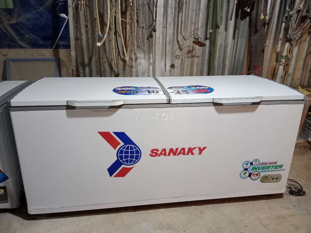 Bán tủ đông suốt Sanaky 900 lít đẹp như hình