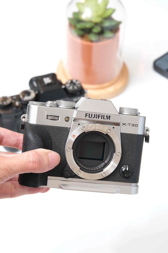 Máy ảnh Fujifilm X-T30 II Bạc. Mua bán Máy ảnh, Máy quay tại Quận 1 Tp Hồ Chí Minh được đăng bởi Thành Công hình 1
