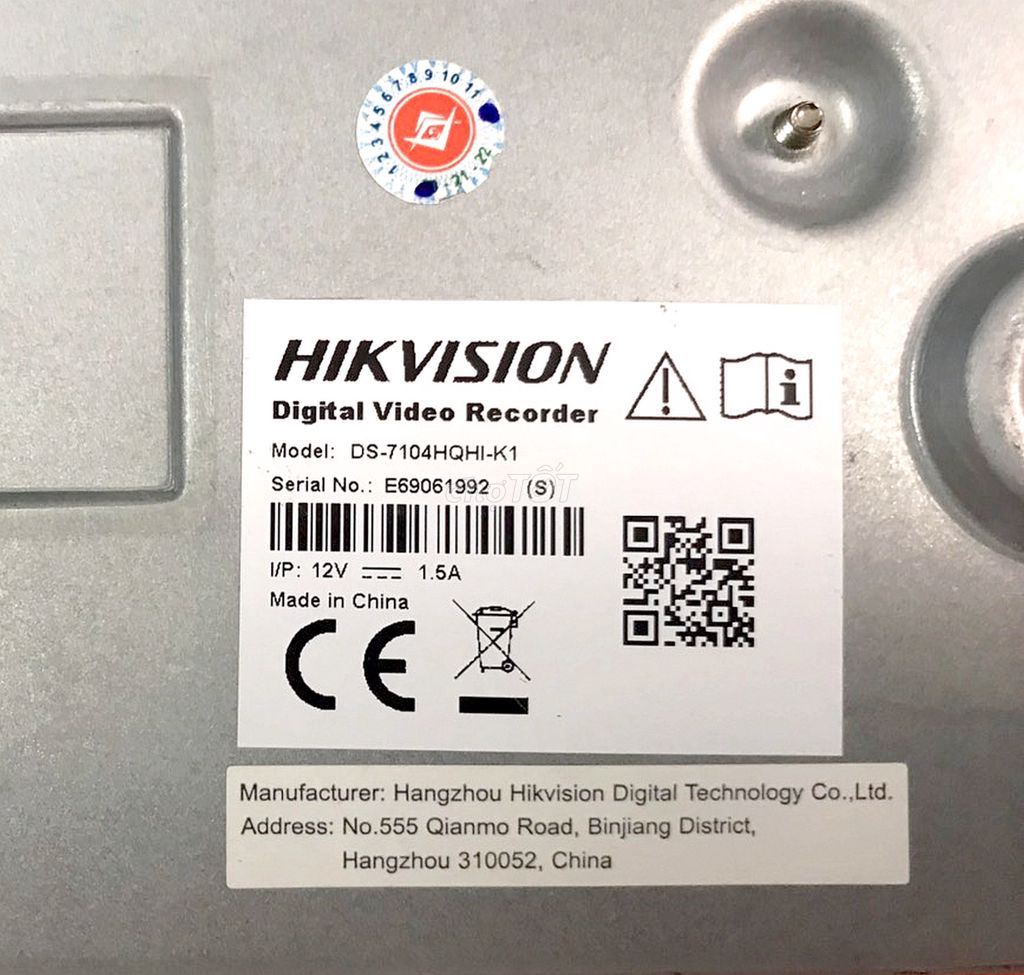 HIKVISION ds-7104HQHI-K1 đầu ghi IP