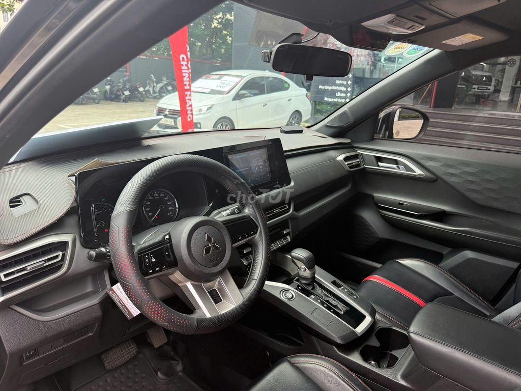 Mitsubishi Xforce Exceed 2024 Đen - Odo 29.900 km. Mua bán Ô tô tại Thành phố Thủ Đức Tp Hồ Chí Minh được đăng bởi Mitsubishi Chính Hãng hình 10