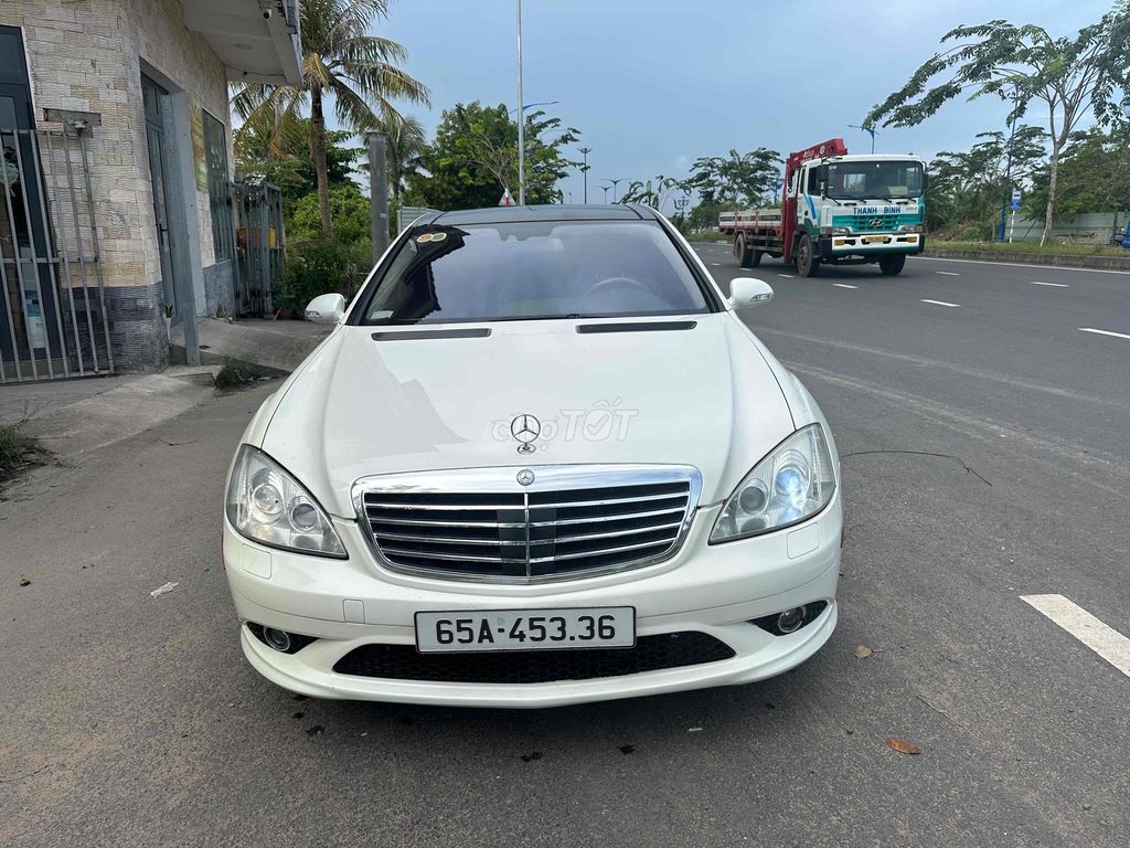 Mercedes Benz S Class 2007 S550 - 726000 km. Mua bán Ô tô tại Quận Bình Thuỷ Cần Thơ được đăng bởi Phuong hình 8