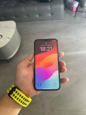 Apple iPhone 12 64GB Đen