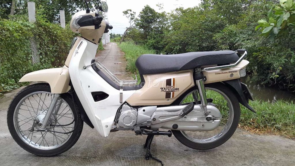 Super Dream 110 đời 2015 biển số thành phố xe zin. Mua bán Xe máy tại Quận Bình Tân Tp Hồ Chí Minh được đăng bởi Bé Trúc  hình 1