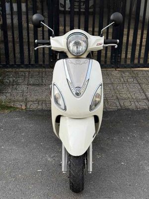 SYM Attila Venus 125 Trắng đẹp giấy tờ đầy đủ. Mua bán Xe máy tại Thành phố Thuận An Bình Dương được đăng bởi Nguyễn hảo