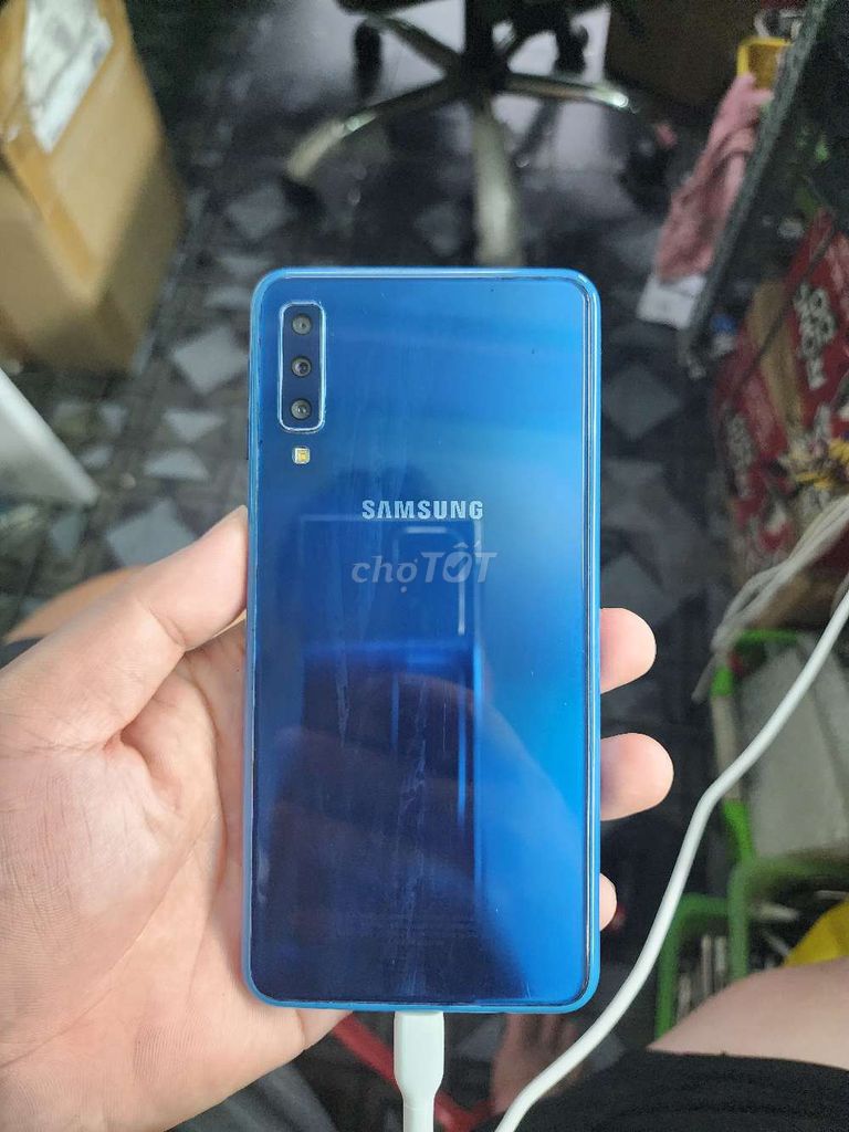 Samsung A750 64GB Xanh . Mua bán Điện thoại tại Thành phố Nam Định Nam Định được đăng bởi Thắng Nguyễn hình 1