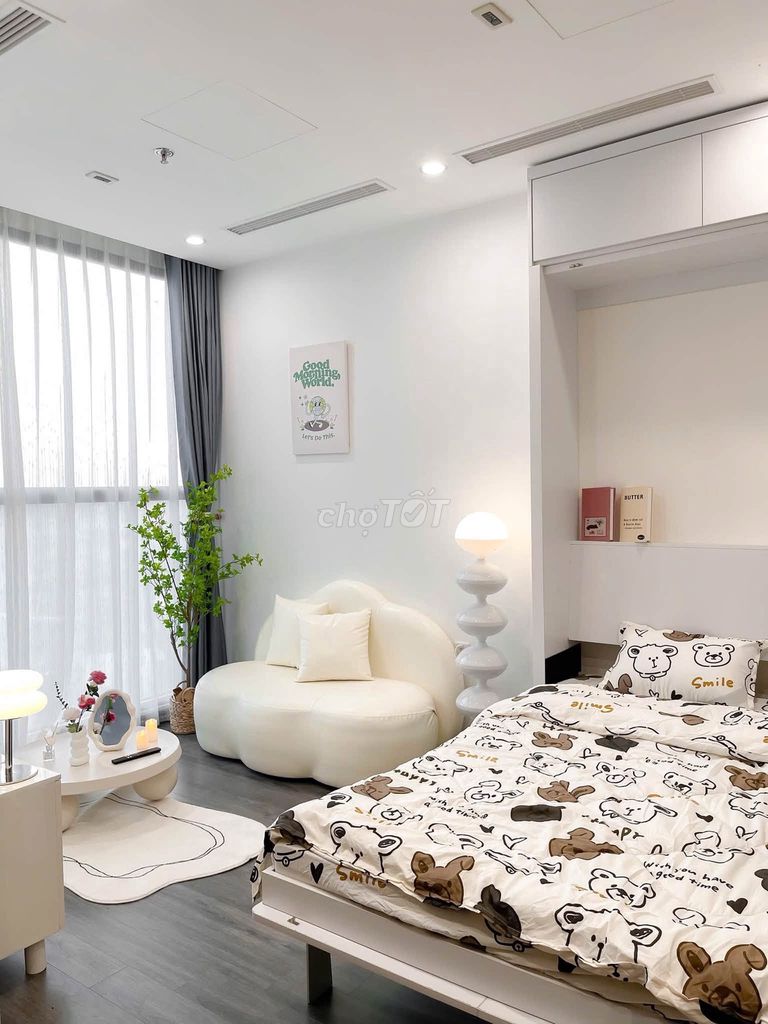 Студия с мебелью и техникой в Vinhomes Ocean Park