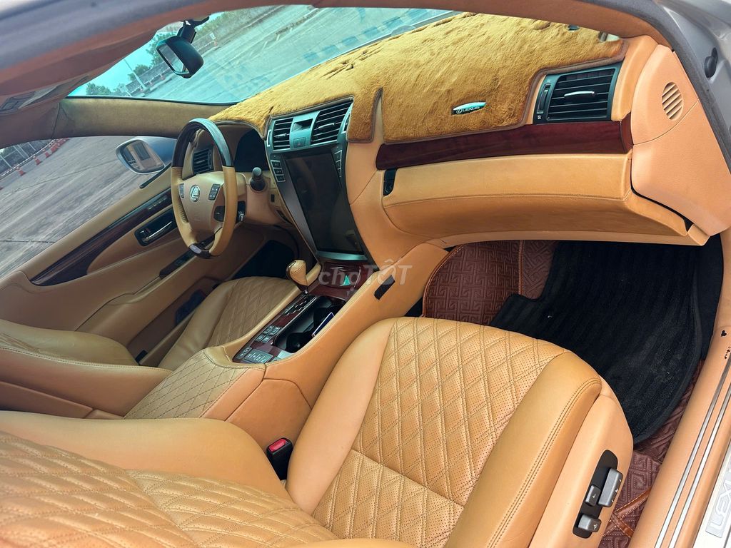 Lexus LS 20***9 km. Mua bán Ô tô tại Quận Tân Phú Tp Hồ Chí Minh được đăng bởi sin hình 9