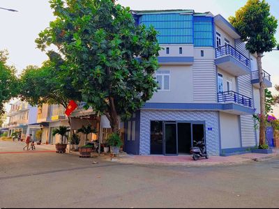 cần bán nhà hoàn công