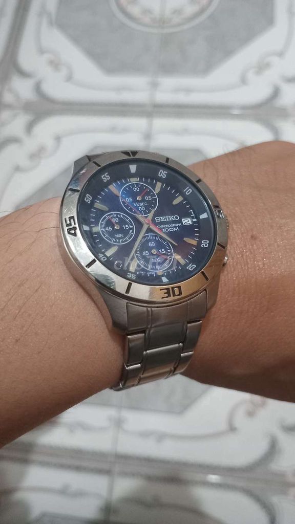 Đồng hồ Seiko Nam Bạc 42mm. Mua bán Đồng hồ tại Thành phố Việt Trì Phú Thọ được đăng bởi Nguyên Đình Anh hình 1