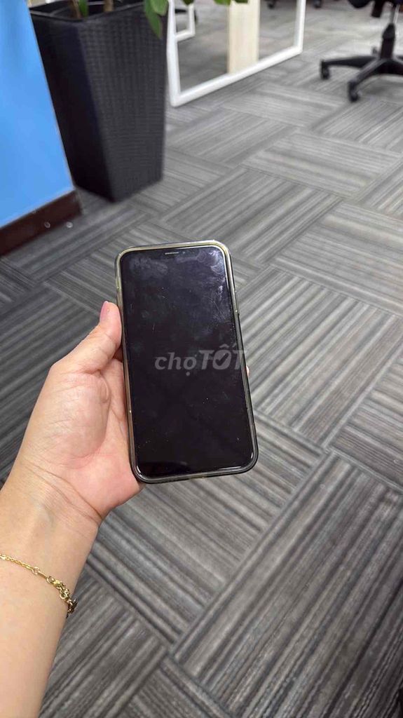 Apple iPhone X. Mua bán Điện thoại tại Huyện Bình Chánh Tp Hồ Chí Minh được đăng bởi Nguyễn Trịnh Quan hình 1