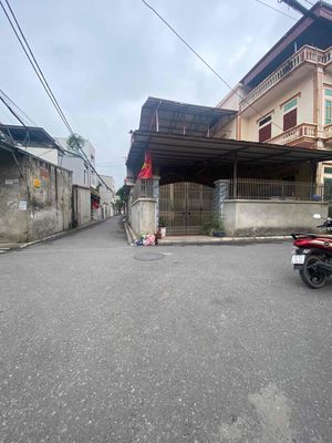 CẦN BÁN LÔ GÓC ĐƯỜNG THÔNG VIEW HỒ GẦN CHỢ TẠI KIM CHUNG ĐÔNG ANH. Mua bán đất tại Huyện Đông Anh Hà Nội được đăng bởi Trần Thị Hồng