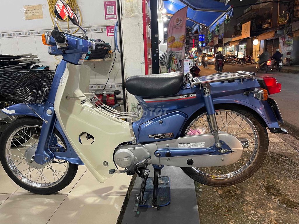 Honda Cub 82/50 сине-белая, вложено более 40 млн в донора