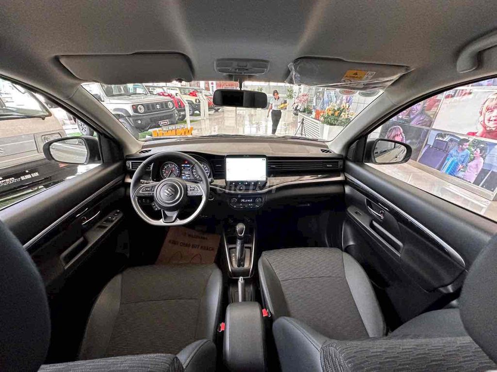 Suzuki XL7 Hybrid 2025. Khuyến Mãi Khủng Cuối Năm. Mua bán Ô tô tại Quận 12 Tp Hồ Chí Minh được đăng bởi PHƯƠNG SUZUKI QUẬN 12 hình 6