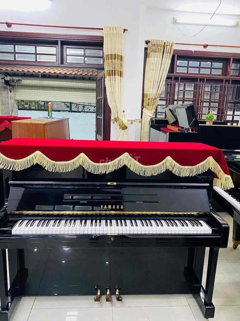 piano cơ yamaha U1G hàng lướt đủ giấy tờ nhật 25tr