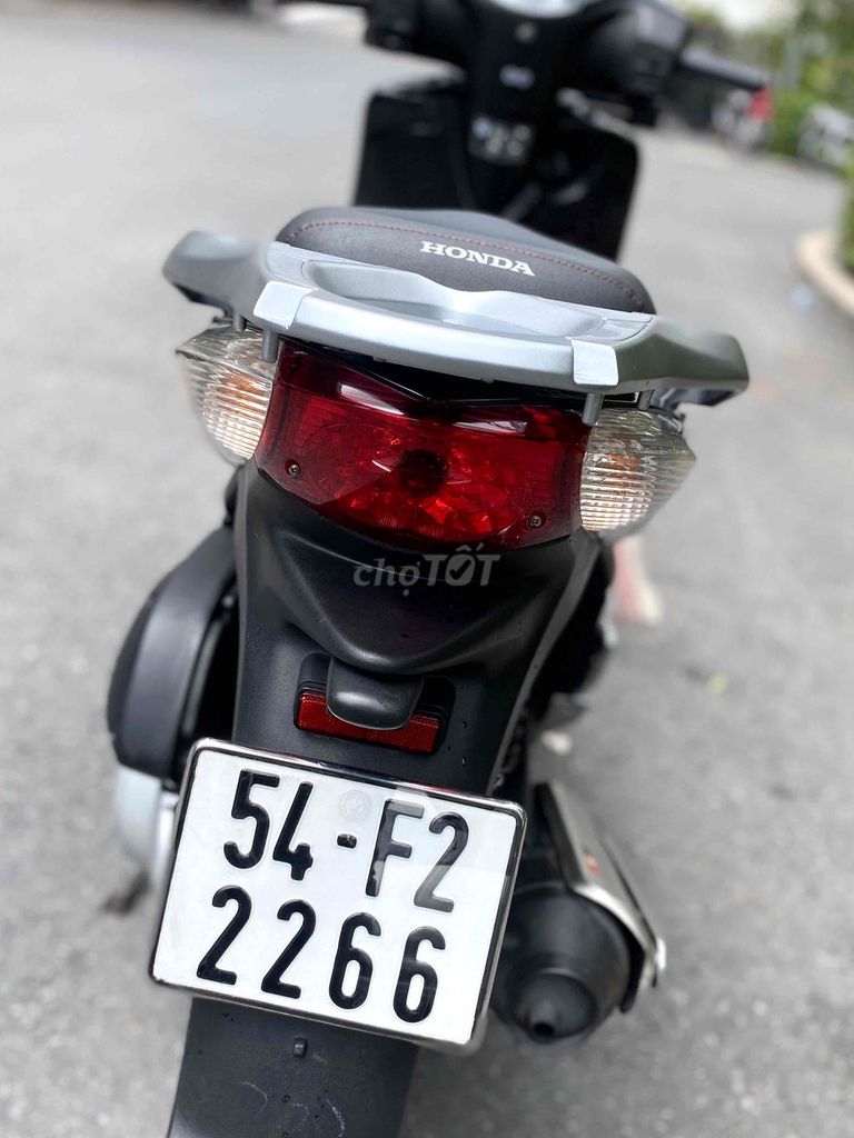 SH 150i nhập ý 2009 . Bstp đẹp chính chính chủ