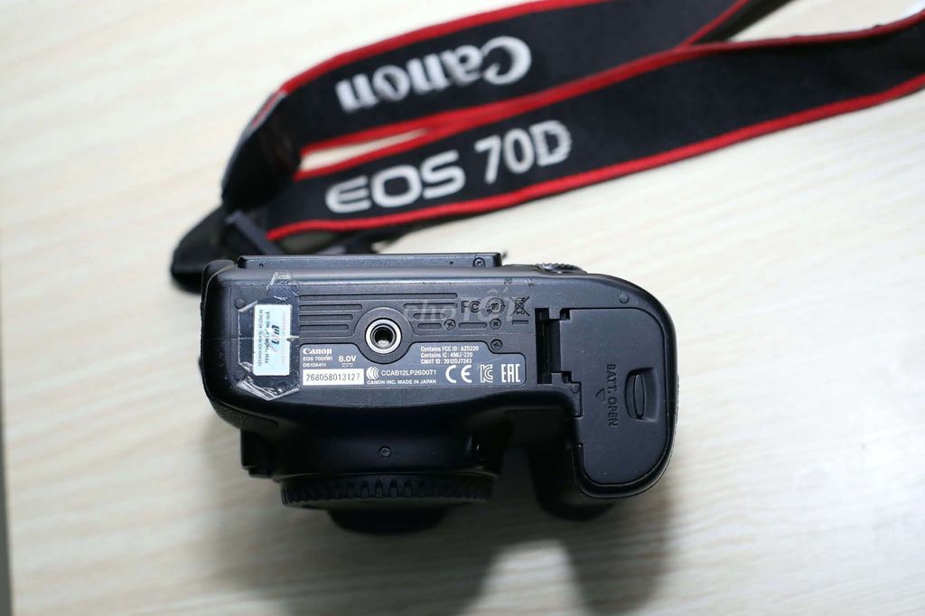Máy ảnh Canon EOS 70D Đen Đã qua sử dụng. Mua bán Máy ảnh, Máy quay tại Quận 7 Tp Hồ Chí Minh được đăng bởi Minh Thái hình 1