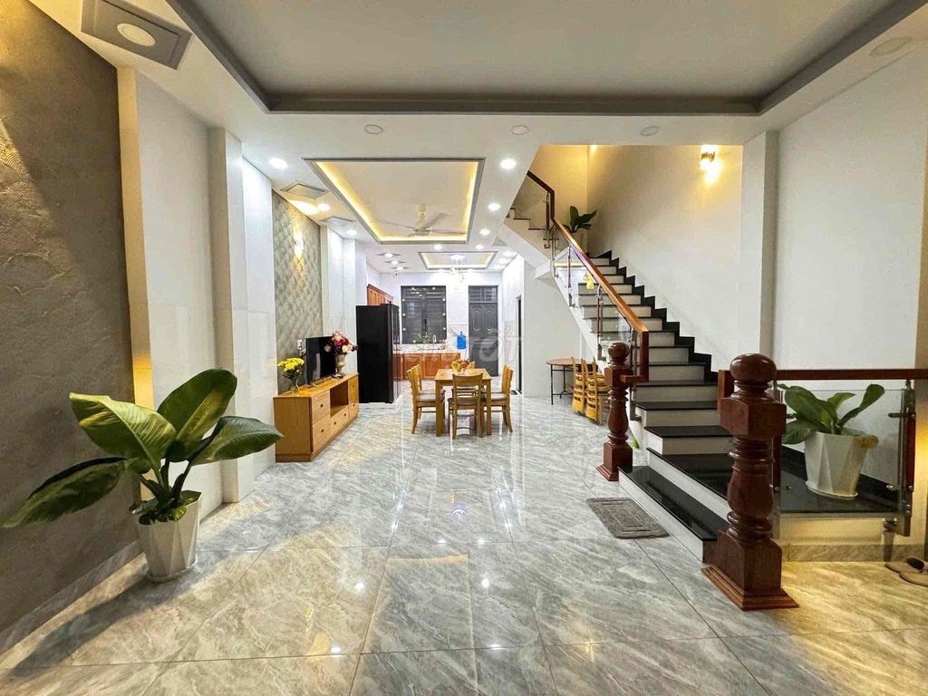 CHO THUÊ DÀI HẠN NHÀ NGUYÊN CĂN MỚI XÂY DỰNG 4 PHÒNG NGỦ KHU ĐÔ THỊ AC