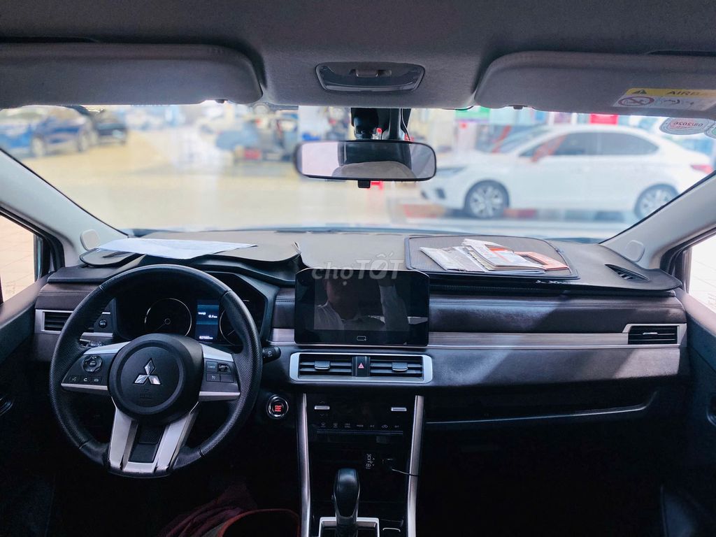 Xpander Premium 2024 - Odo 67000km Cần Bán. Mua bán Ô tô tại Quận 12 Tp Hồ Chí Minh được đăng bởi Hoài Vũ Xe Cũ hình 5