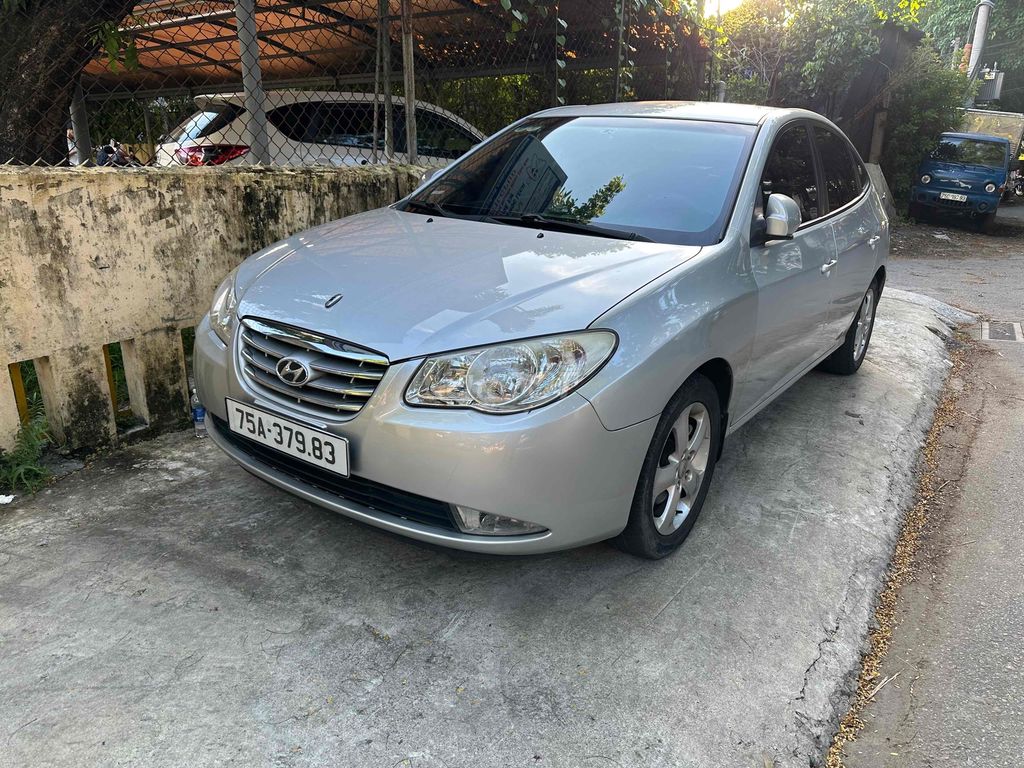 Hyundai Elantra 2010 1.6 AT - 115090 km. Mua bán Ô tô tại Thành phố Huế Thừa Thiên Huế được đăng bởi Hoang Duong hình 2